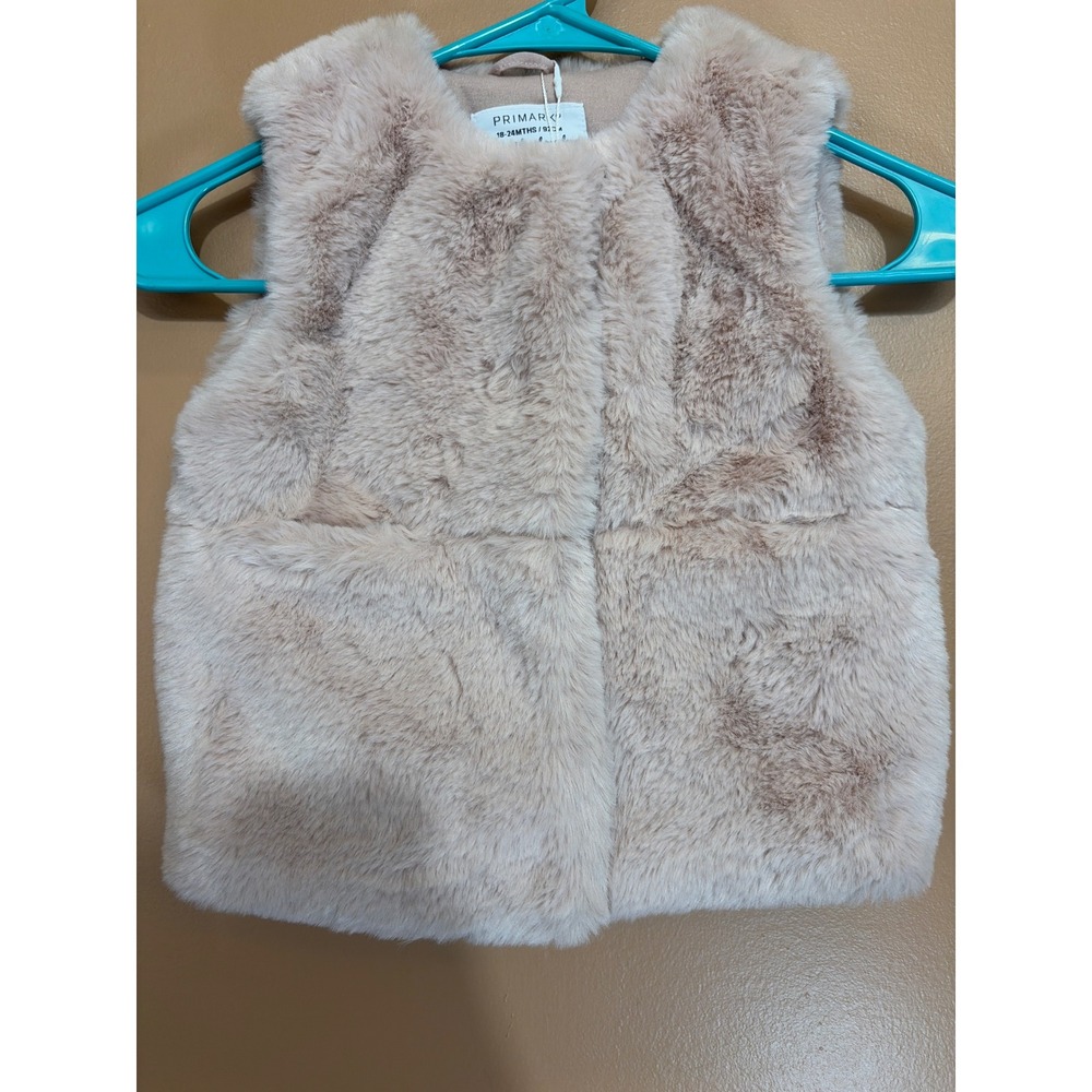 Primark Kids Blush Pink Faux Fur Vest Jacket 18-24 Months Recycled Polyester NWT